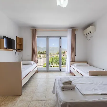 Orikum Beachside Retreat 3 By Pikhost * Vlorë