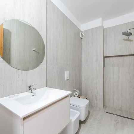Apartment Orikum Beachside Retreat 3 By Pikhost Vlore